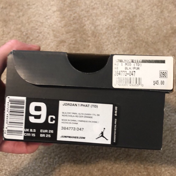 Jordan 1 Phat Mid. Purchased 8yrs ago Never worn. - Picture 2 of 5